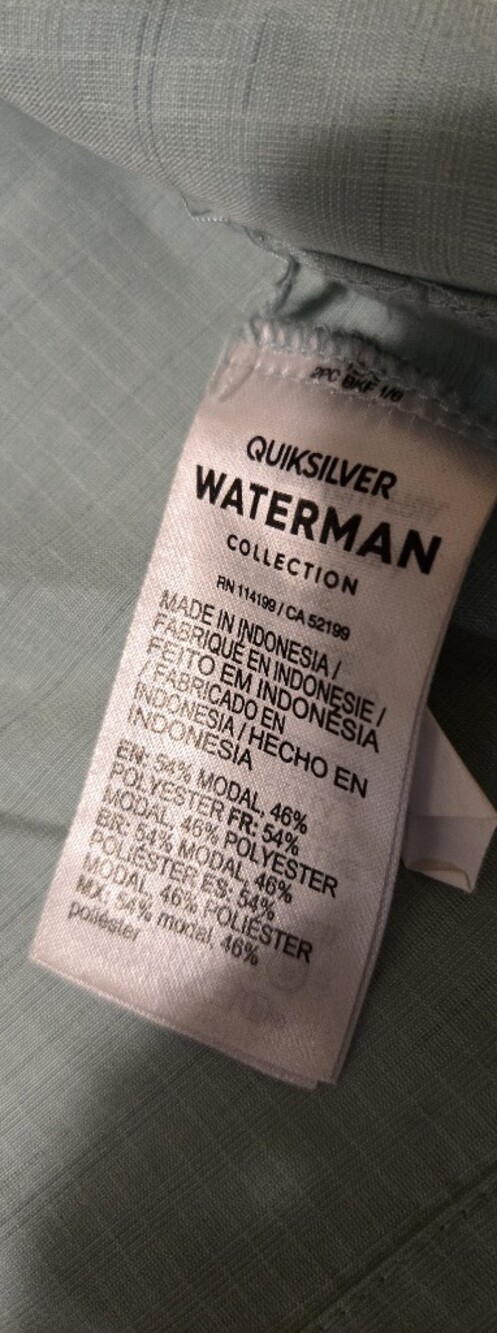 Quiksilver Waterman Shirt  Size Medium Mint Green Small Spot On Bottom Front - Picture 5 of 8
